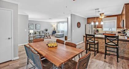 1 Story Henderson Home w 3BR, Hot tub, Sleeps 6