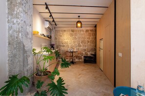 Appartement | Cuisine privée | Réfrigérateur, micro-ondes, four, plaque de cuisson