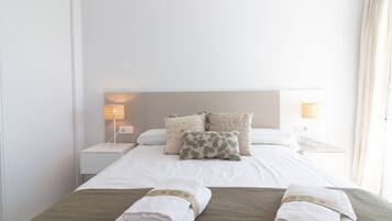 2 slaapkamers, een strijkplank/strijkijzer, gratis wifi, beddengoed