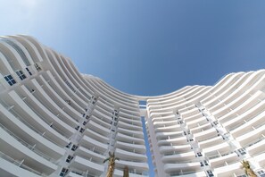 Exterior - Global Vacacional: New apartment with terrace in Gran Canet Residencial (Canet d´en berenguer)