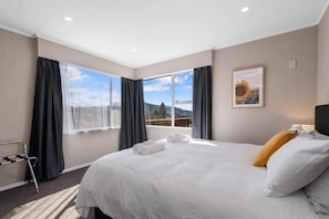 3 bedrooms, iron/ironing board, travel cot, WiFi
