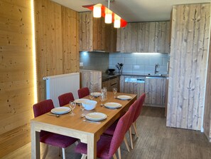 Dining - Comfortable 2-bedroom apt. at slopeside for 7 people (Avoriaz)