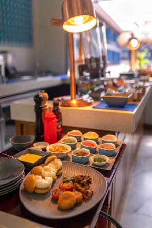 Gratis morgenmadsbuffet hver dag