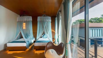In-room safe, iron/ironing board, free WiFi