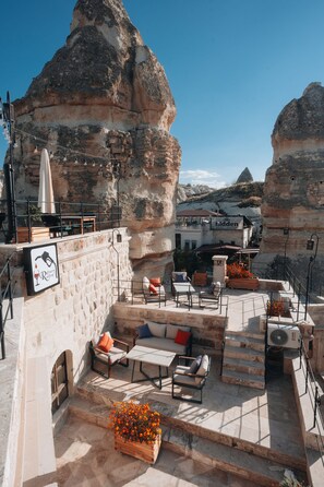 Balcony view - Peruna Cave (Nevsehir)