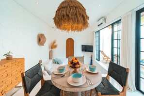 Luxury Villa | Living area | Flat-screen TV - Villa The View (Canggu)
