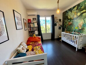 2 bedrooms, Internet