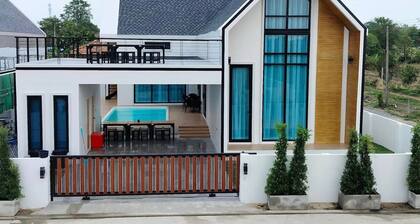 Anasiri Pool Villa Rayong