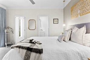 3 bedrooms, iron/ironing board, WiFi, bed sheets - The Beach Hideaway - 500m to Beach (Capel Sound)