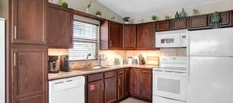 Key Largo Home with Spa and Pool!!