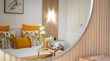 2 bedrooms, iron/ironing board, travel cot, free WiFi