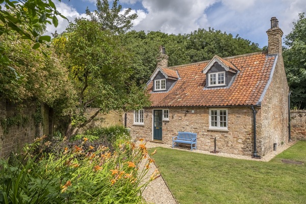 Welcome to The Vicarage Cottage, Great Limber, Lincolnshire