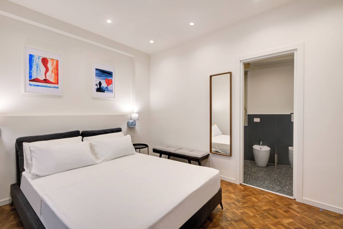 Premium bedding, memory foam beds, desk, blackout drapes