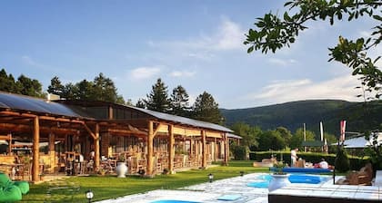 Zdravkovac Country Club