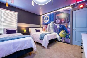 7 slaapkamers, een strijkplank/strijkijzer, wifi, beddengoed