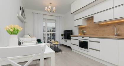 Modern Apartment with Balcony | Underground Garage