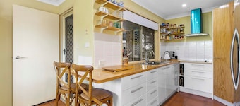 Stay Salty - Holiday Retreat