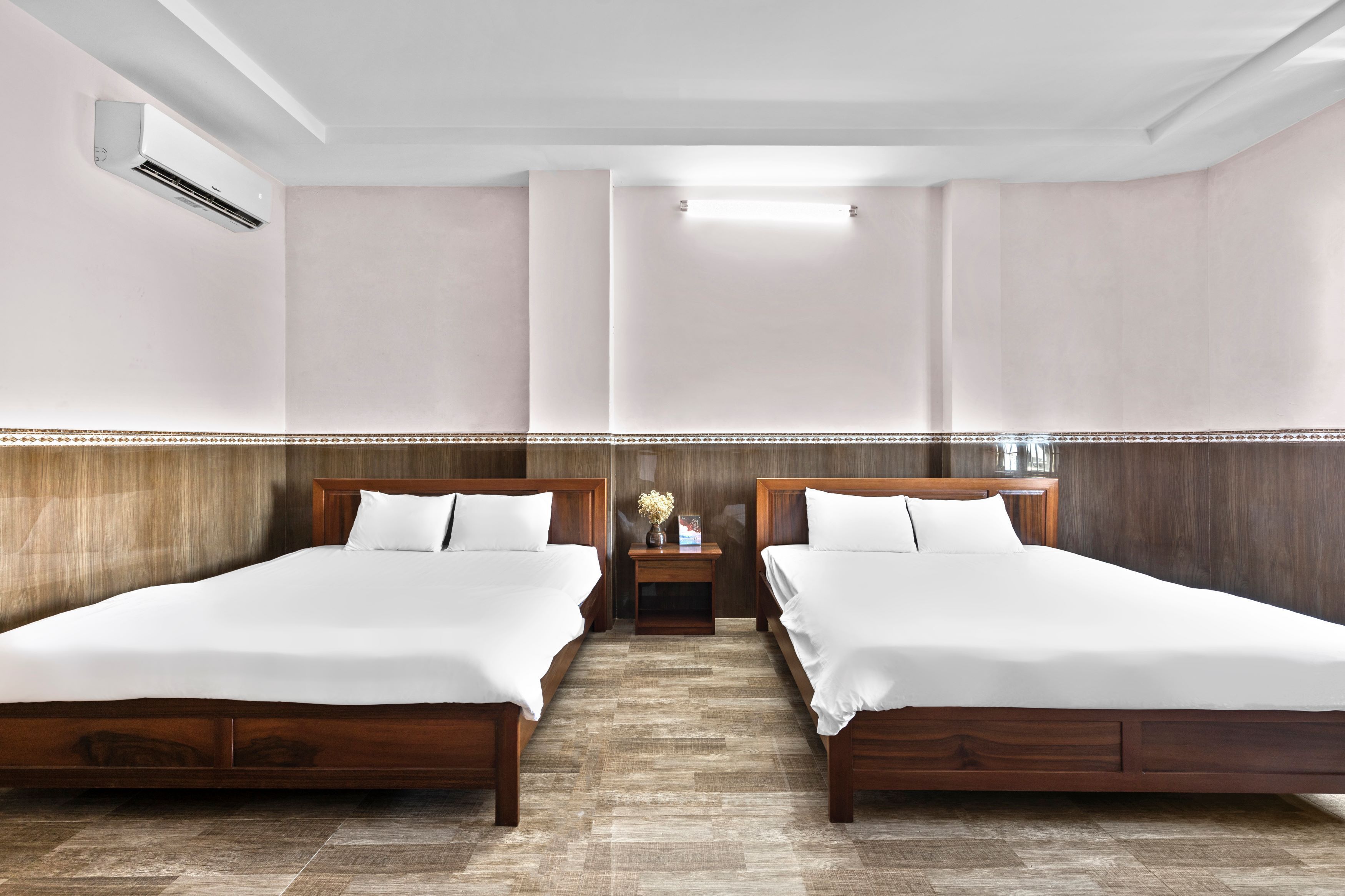 Family Shared Dormitory, Multiple Beds | Desk, free WiFi, bed sheets
