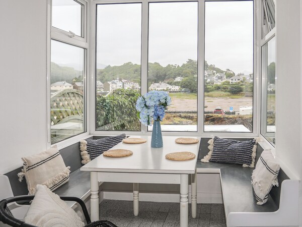Ivy Cottage - Borth Y Gest