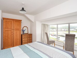 3 bedrooms, individually decorated, individually furnished, free WiFi - Ivy Cottage (Porthmadog)