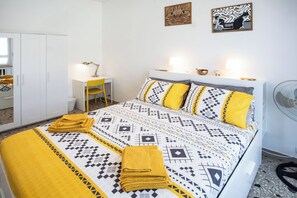 2 habitaciones, escritorio, cuna de viaje y wifi gratis 