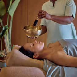 Couples treatment rooms, sauna, steam room, body treatments