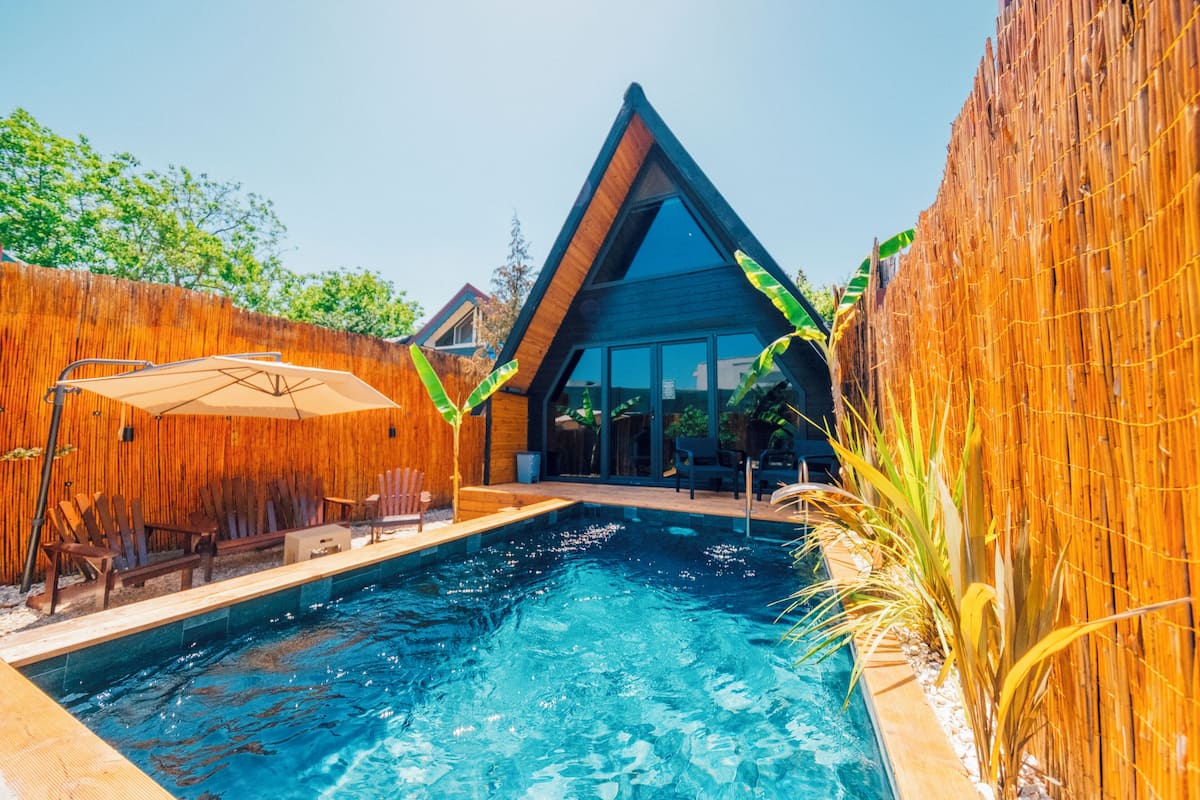 Elite Bungalow | 2 bedrooms, premium bedding, down comforters, desk