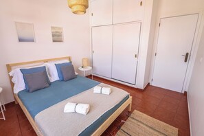 3 bedrooms, desk, iron/ironing board, WiFi - SandyBeachApartment3 in the Golden island  (Vila Baleira)