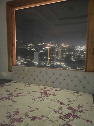 Mesmerizing Views and comfortable Stay close to all major attractions in Shimla