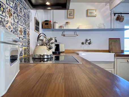 独立别墅 | 私人厨房 | 冰箱、烤箱、炉灶、洗碗机