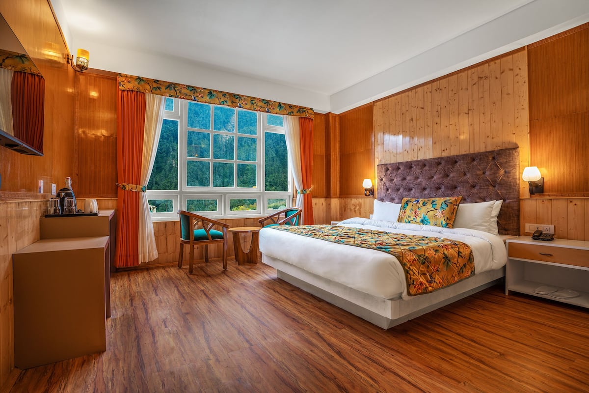 1 bedroom, soundproofing, iron/ironing board, free WiFi