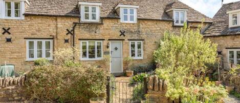 Cottage, Multiple Beds | Exterior