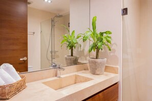 Bathroom - Luxury Penthouse in Aldea Zama, private pool and rooftop, 24 7 security in a gated community (Tulum)
