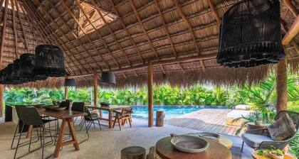 Luxury Penthouse in Aldea Zama, private pool and rooftop, 24 7 security in a gated community