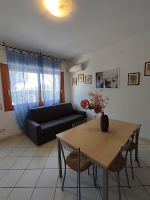 Apartment, 1 Schlafzimmer | Wohnzimmer