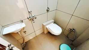 Premium Double Room | Bathroom