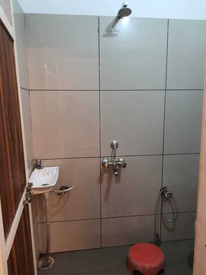 Premium Double Room | Bathroom - Nirvana Greens (Ujjain)