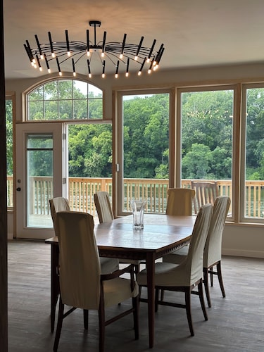 Lakehouse with water access