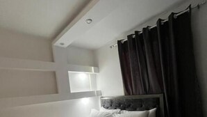 Minibar (some free items), in-room safe, blackout drapes, soundproofing - Thomas Cook pyramids  guest house (Giza)