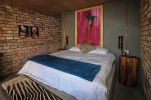 Classic Room | 1 bedroom, free WiFi - The Desert House Bed and Breakfast (Uis)