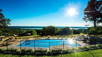 Indoor pool, outdoor pool