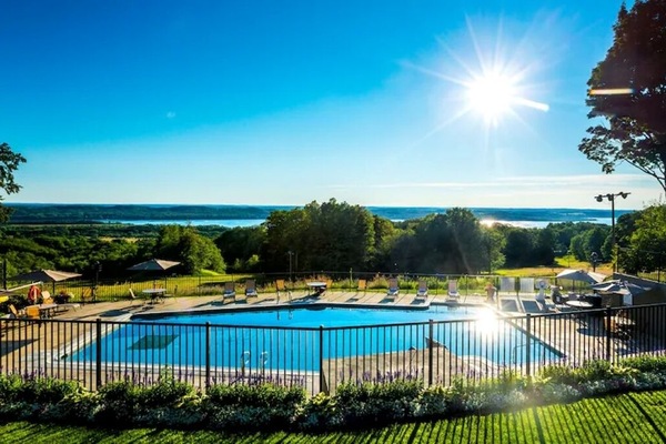 Indoor pool, outdoor pool