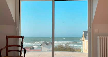 Villa vue mer exceptionnelle - sur la plage - 6 personnes