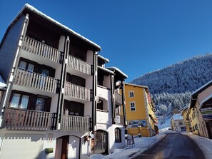 Exterior - L'happymijoux (Mijoux)