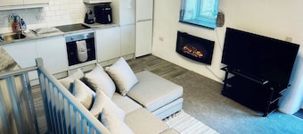 Manhay Farm Bijou- One-bedroom Countryside Cottage Near Falmouth, Cornwall