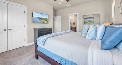119 Christopher | Concierge Services Available