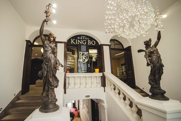 Interior detail - Luxury Hotel King Bo (Niš)