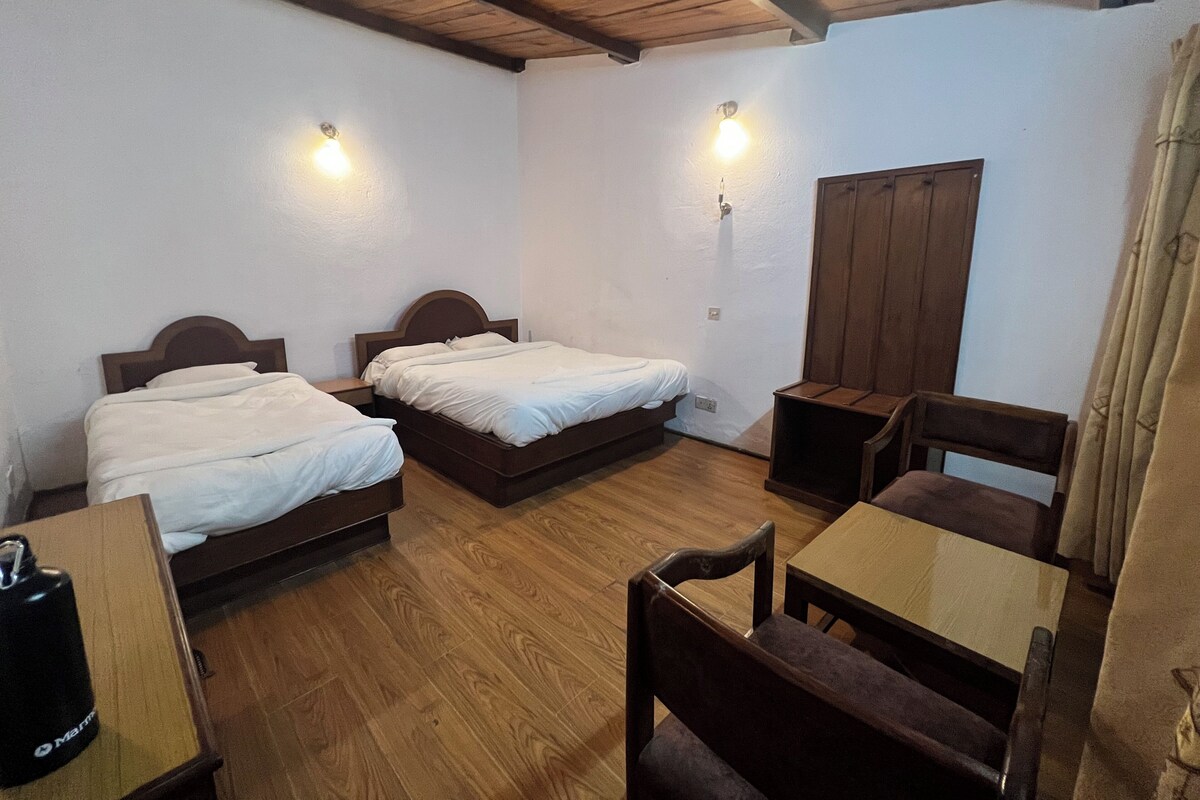 Comfort Double Room, Garden View, Ground Floor | Desk, free WiFi, bed sheets