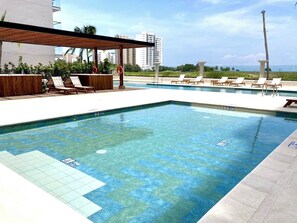 Utomhuspool