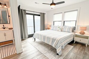 3 Schlafzimmer, Schreibtisch, Bügeleisen/Bügelbrett, Internetzugang